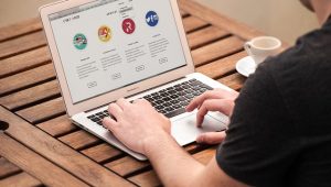 Memahami Peran Kritis Domain dalam Bisnis: Rahasia Kesuksesan dengan Bantuan Zenmar Technology Peran Domain, Kesuksesan Bisnis Online, Pentingnya Domain, Zenmar Technology, Memilih Domain yang Tepat